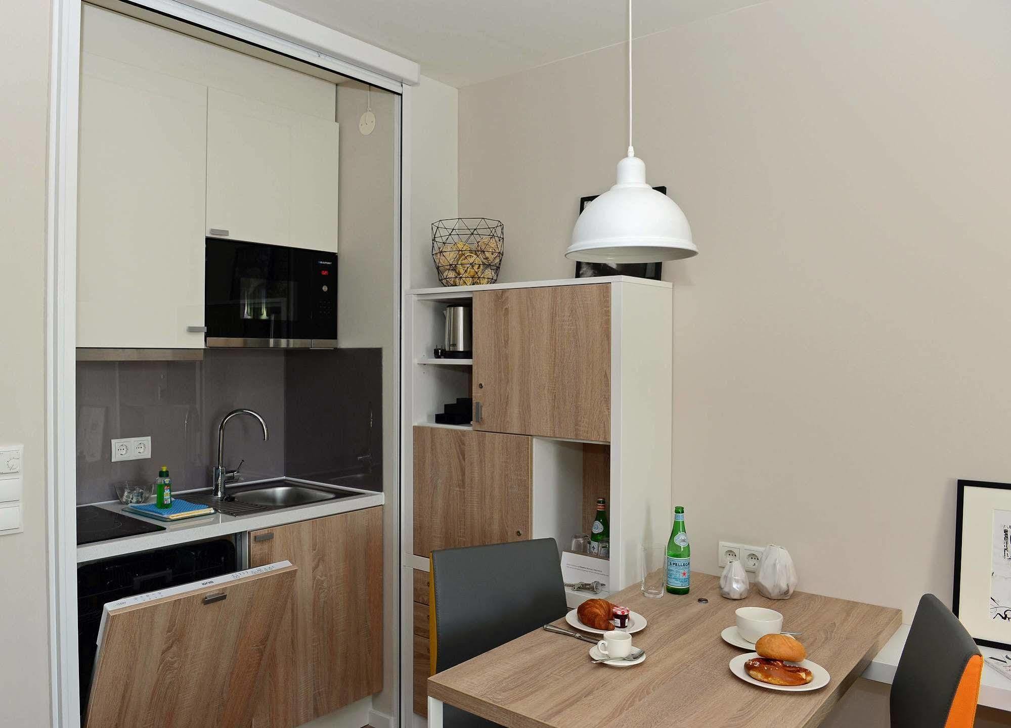 Frederics Muenchen City Schwabing Buitenkant foto