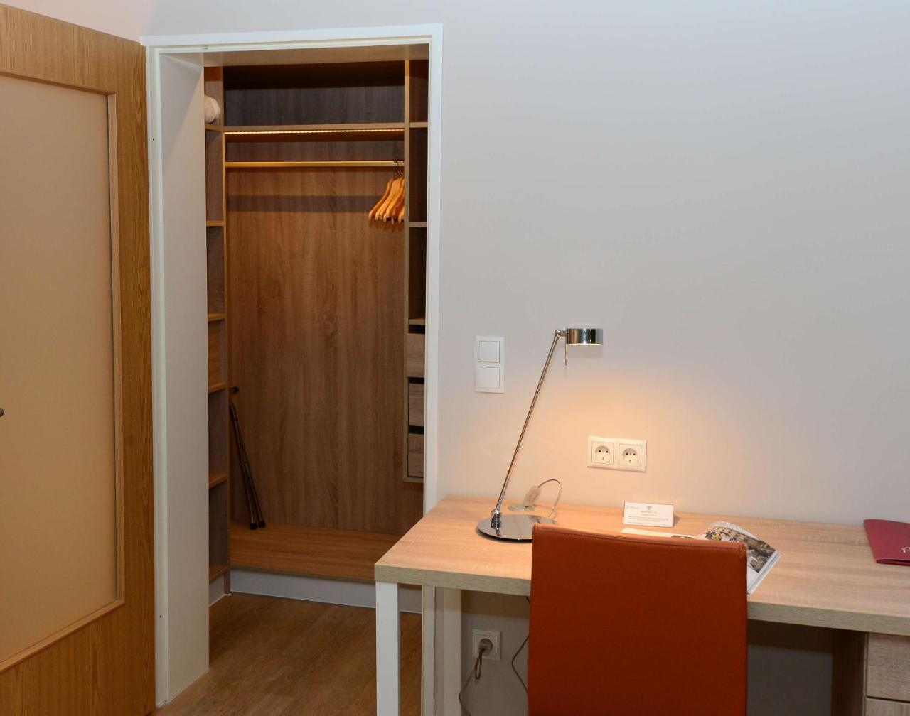 Frederics Muenchen City Schwabing Buitenkant foto